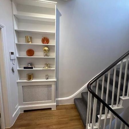 דירות לונדון Flat In The Heart Of Holland Park מראה חיצוני תמונה